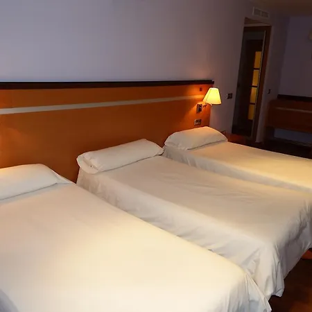 Hotel Isur Llerena