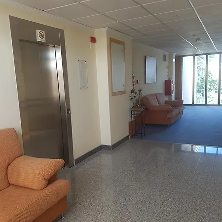 Isur Hotel Llerena